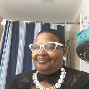 Meet your Posher, Irene